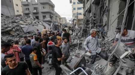 srail'in Gazze'ye dzenledii saldrlarda lenlerin says 950'ye ykseldi