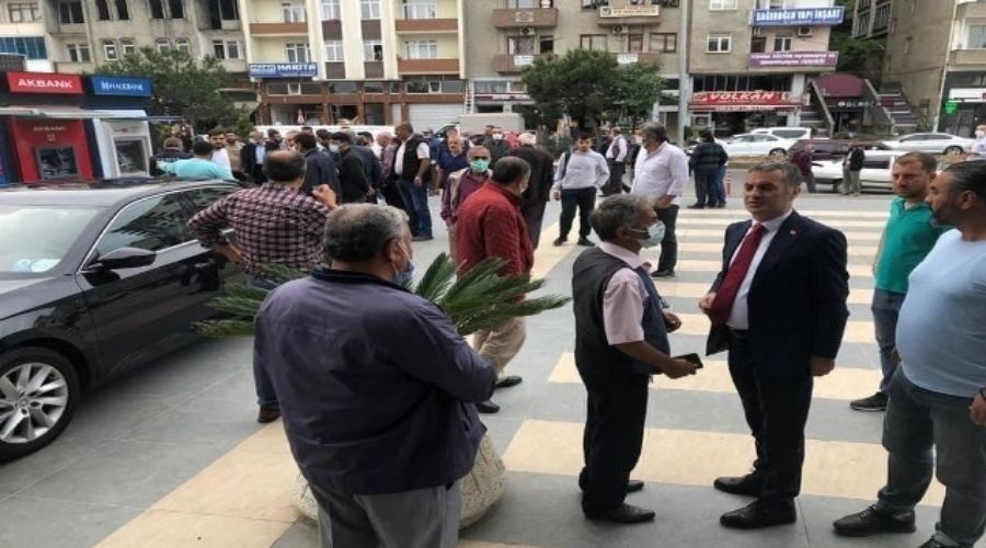Yomra Belediye Başkanı'na saldıran zanlı yakalandı