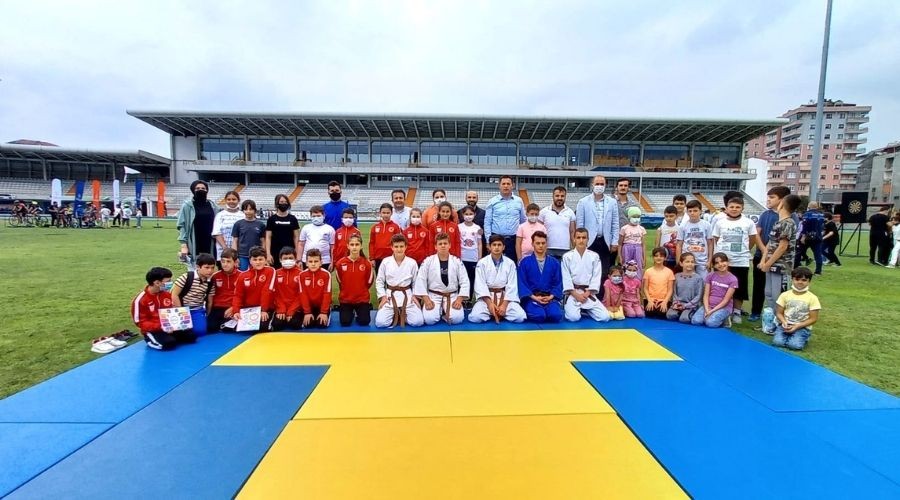 Genlik ve Spor Bakanl Spor Okullar ve Engelsiz Spor Okullar al treni yapld