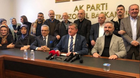 AK Parti Trabzon eski l Bakan Haydar Revi, Milletvekili aday adayln aklad