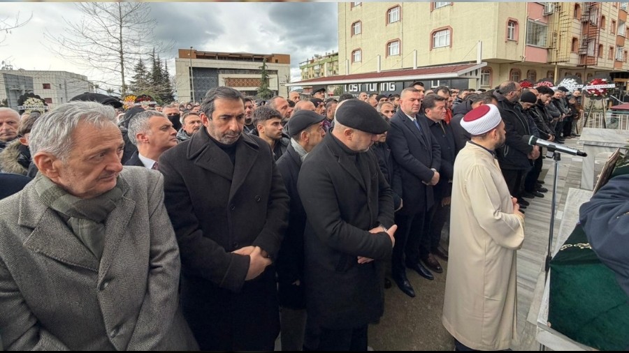 Hac�saliho�lu son yolculu�una u�urland�