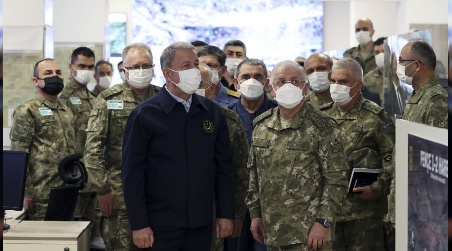 Terriste 'pene-kilit' operasyonu