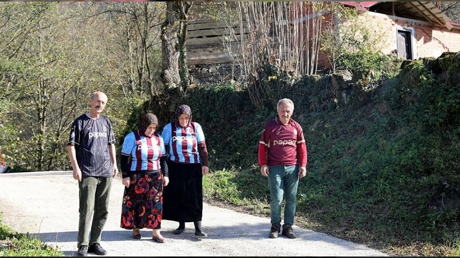 Yayladan Stadyuma Uzanan Bordo Mavi Tutku!