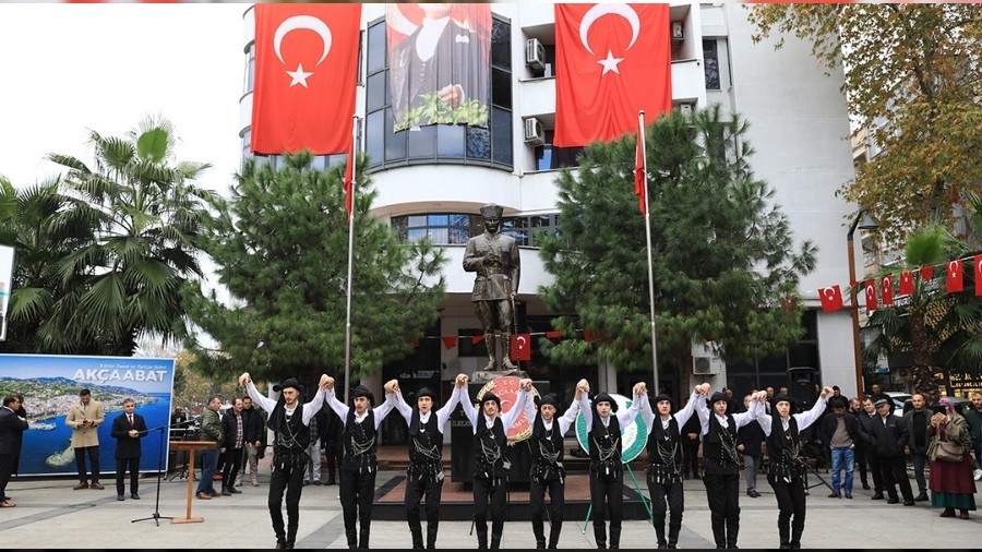 Akçaabat’ın İlçe Oluşu Kutlandı!