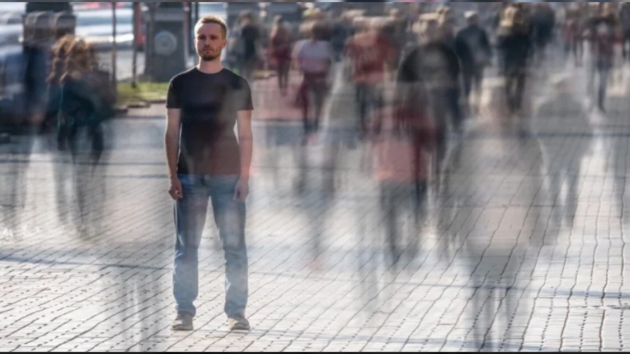 Dijital yaln�zl�k salg�n� ve halk krizi