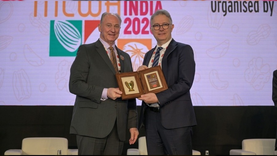 Türk Fındığı Hindistan’da