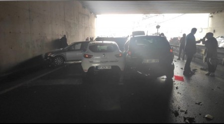 Trabzon'da biri renci servisi 25 ara birbirine girdi