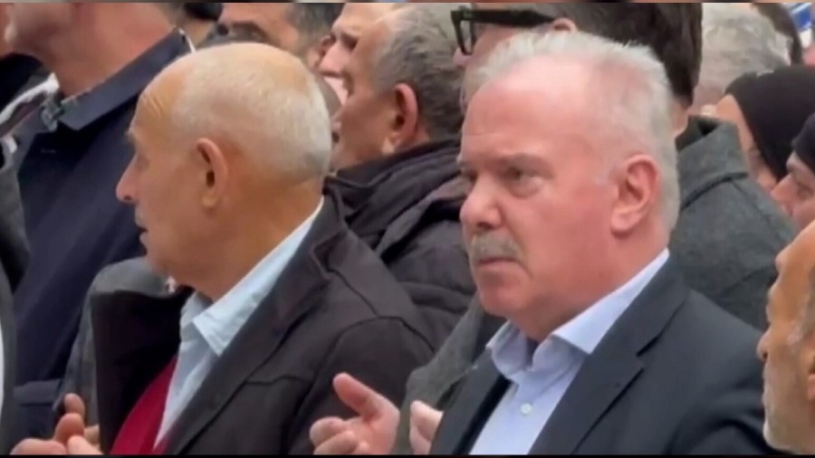 Bıçaklanarak öldürülen Sürmene eski belediye başkan yardımcısı Aydın'a son görev