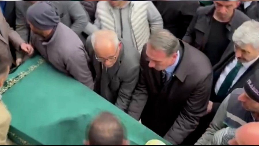 Bıçaklanarak öldürülen Sürmene eski belediye başkan yardımcısı Aydın'a son görev