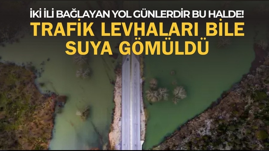 G�nlerdir Bu Halde! Trafik Levhalar� Bile Suya G�m�ld�