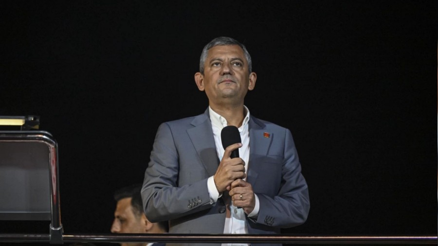 zel: Sarayn kumpasn zdk
