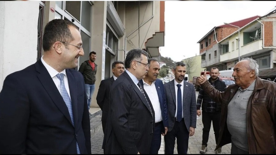 Ba�kan Ekim a��klad�! ��z�m �retmek...