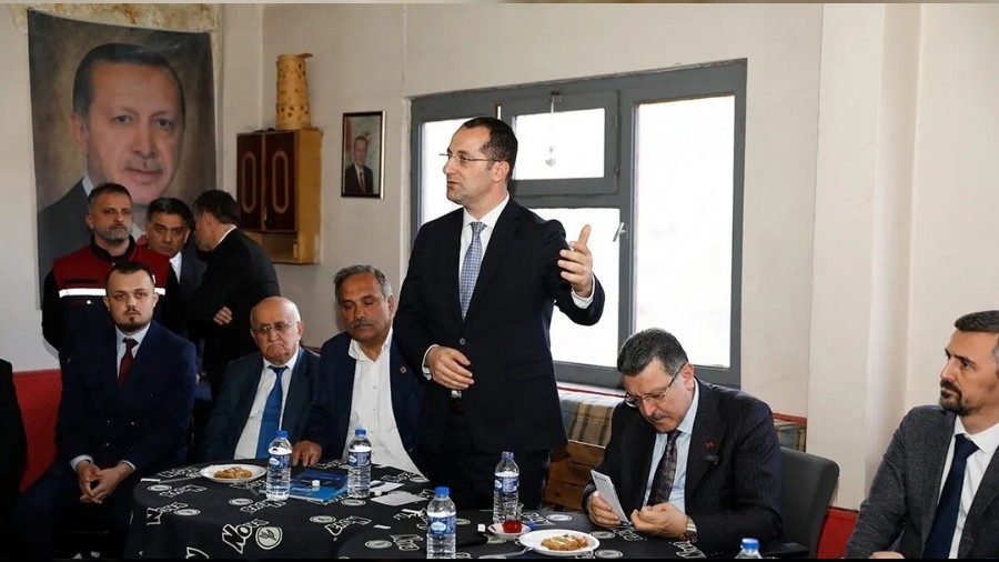 Ba�kan Ekim a��klad�! ��z�m �retmek...