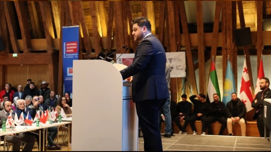 H�seyin Ba� Tarihi Kongreyi De�erlendirdi